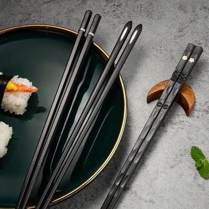 Alloy Chopsticks Set – Non Slip Heat Resistant Reusable Chopsticks Dishwasher Safe for Everyday Dining